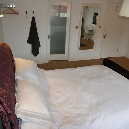 Fifty One And A Half Boutique B&B クリザーロー エクステリア 写真