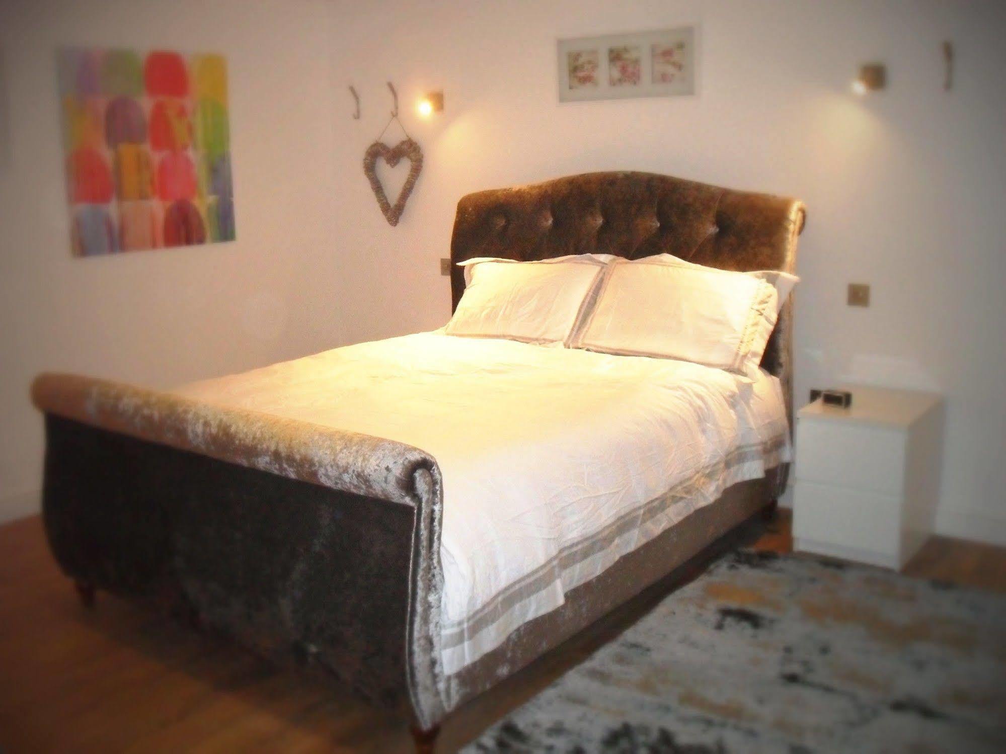 Fifty One And A Half Boutique B&B クリザーロー エクステリア 写真